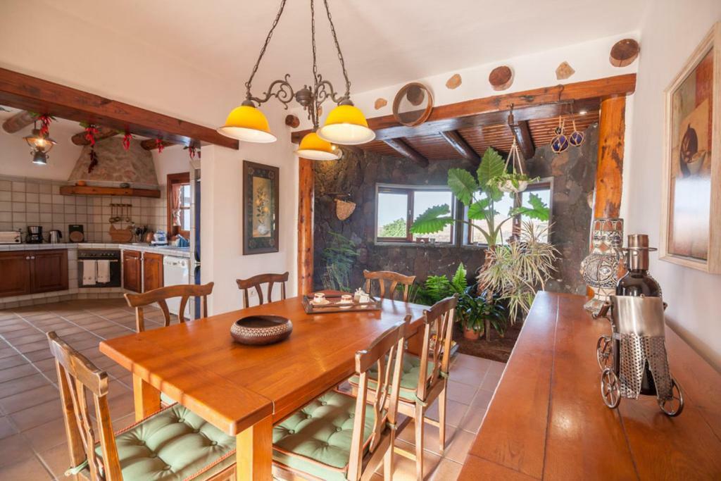 Villa Eloisa تيناجون المظهر الخارجي الصورة