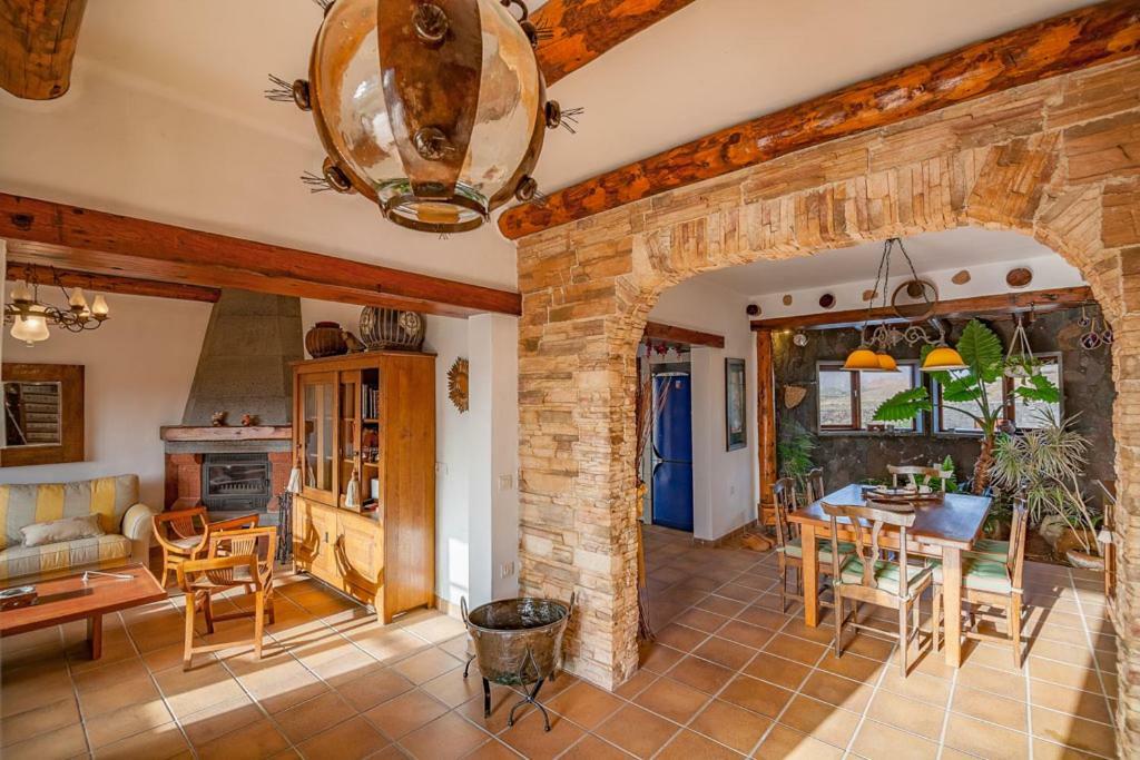 Villa Eloisa تيناجون المظهر الخارجي الصورة